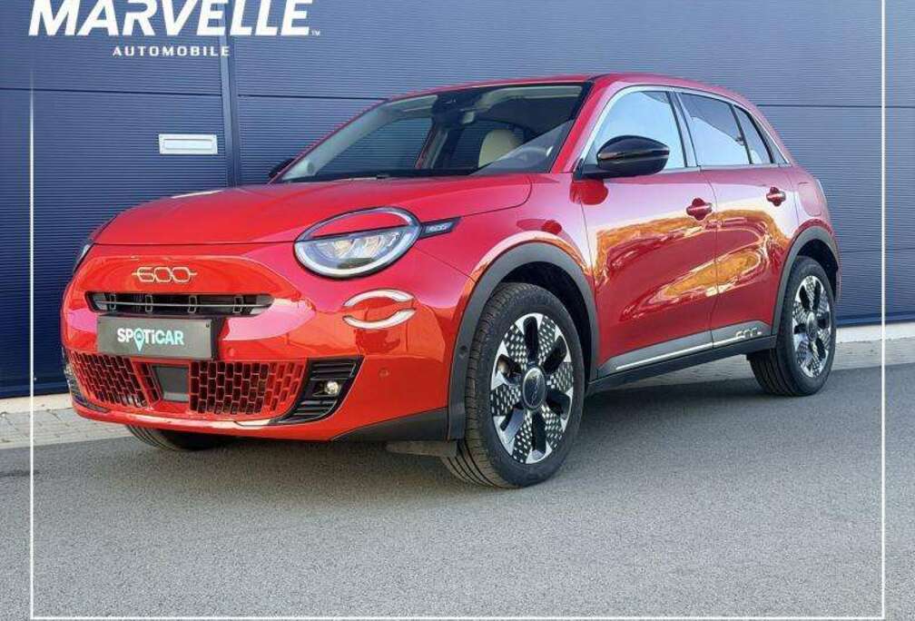 Fiat 136ch Hybrid La Prima - Cuir - Carplay