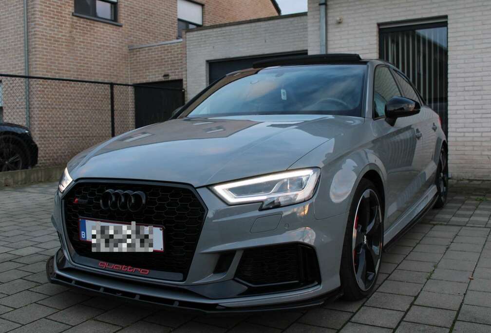 Audi RS3 Limousine S tronic