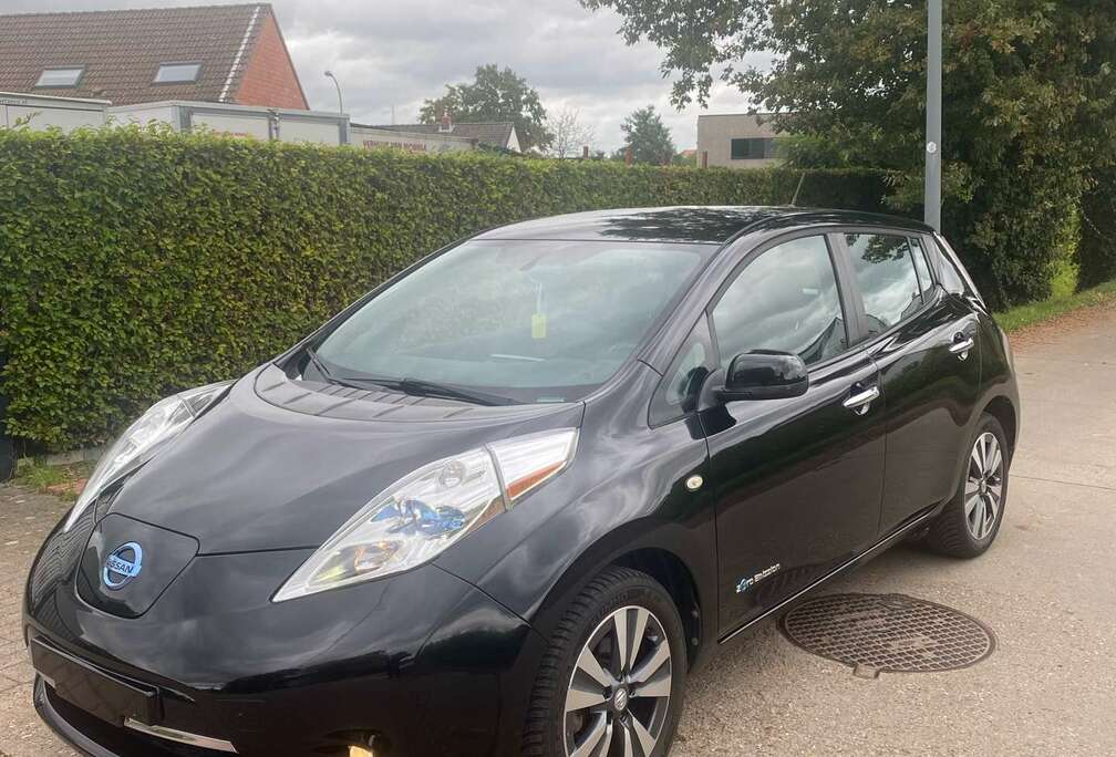 Nissan 24 kWh (mit Batterie) Acenta