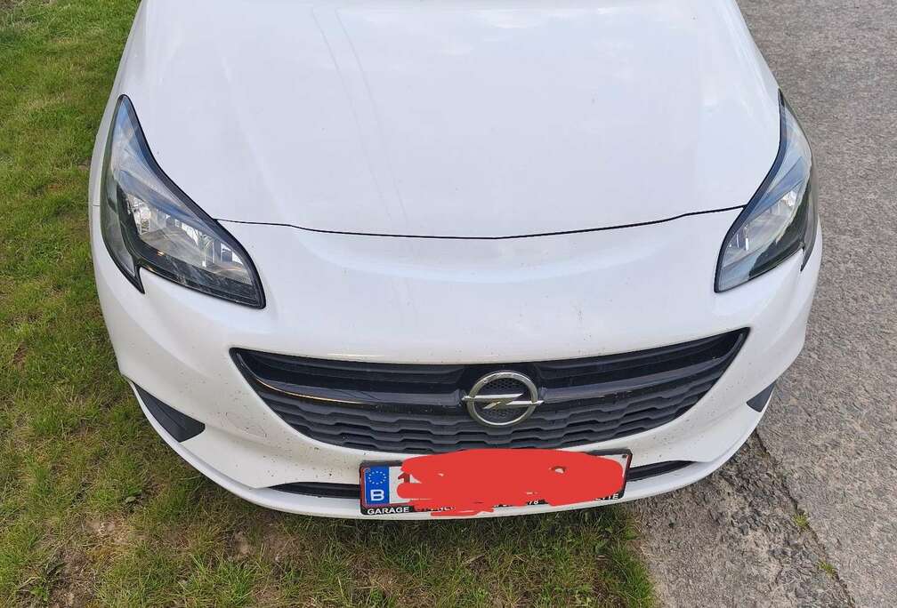 Opel 1.4 90 ch Black Edition