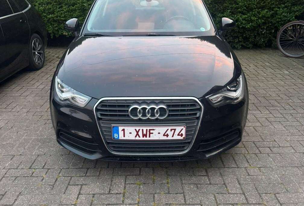 Audi 1.6 TDi Ambition S line tronic