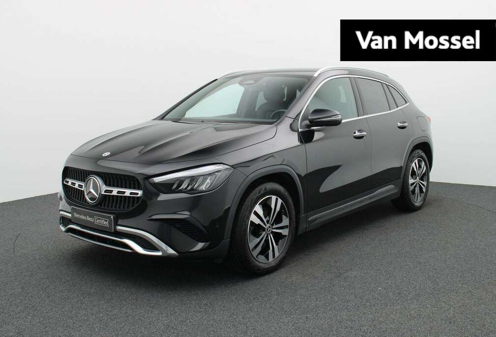 Mercedes-Benz d Luxury Line + LEDER + CARPLAY + LED + CAMERA +