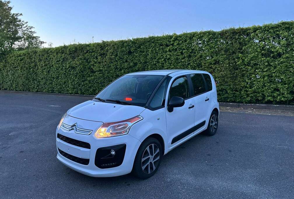 Citroen 1.2 / airco / manueel / 1 jaar garantie