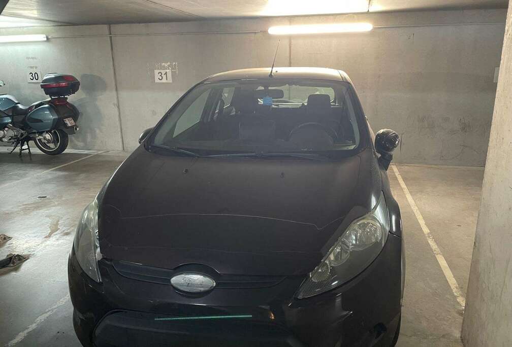 Ford 1.25i Ambiente