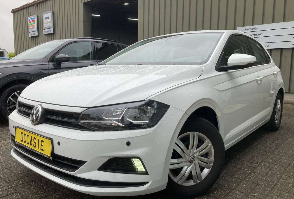 Volkswagen Polo 95pk benzine -Airco -Bluetooth -Parksensoren V+A -extra Winterwielen