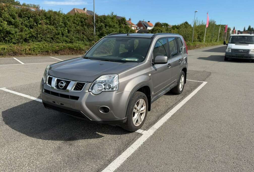 Nissan 2.0 dCi 4x4 2012 180.000km