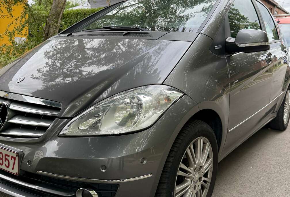 Mercedes-Benz A 160 BlueEFFICIENCY Avantgarde