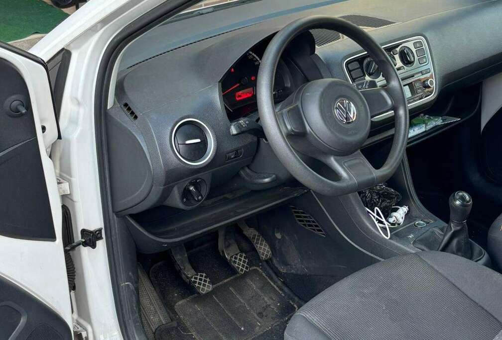 Volkswagen Up 1.0i up