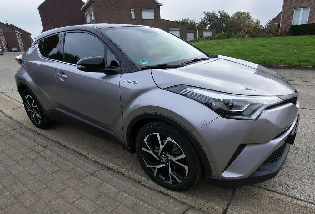 Toyota C-HR Hybrid C-ULT