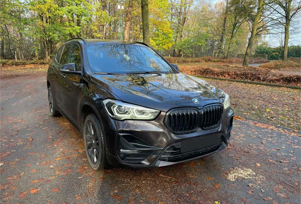 BMW Bmw X1 16d automaat als nieuw 2021