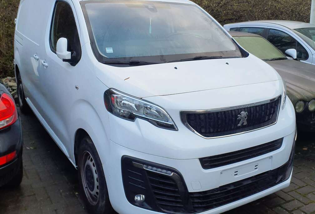 Peugeot 1.5 BlueHDi L2 Standard S