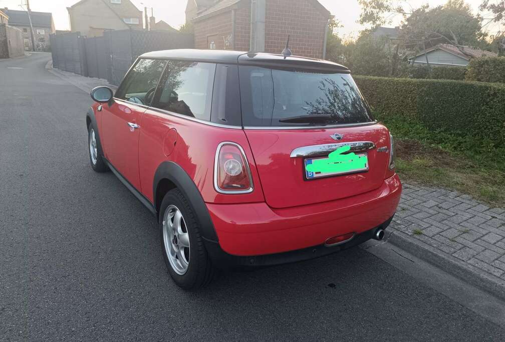 MINI Hatch 1.6 D - 110 Pack Chili