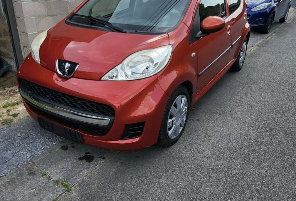 Peugeot 1.0i Urban