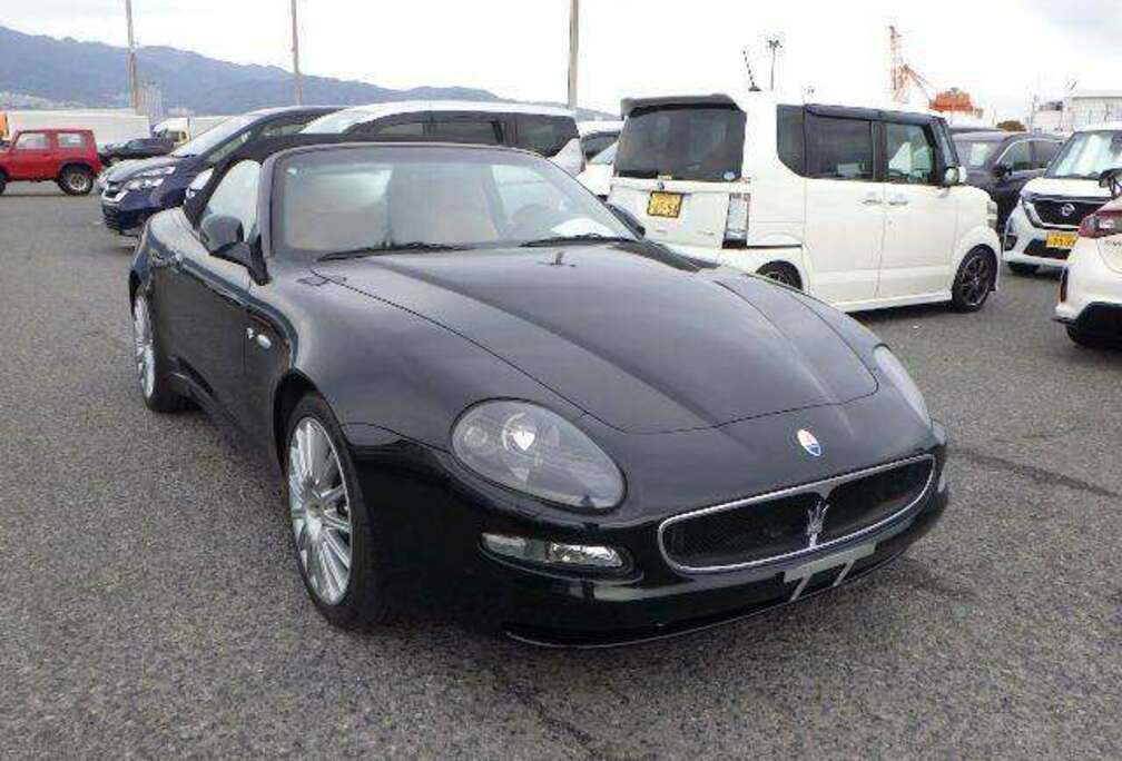 Maserati 4.2i V8 32v Cambiocorsa / € 19.999 netto / Leder / Memory