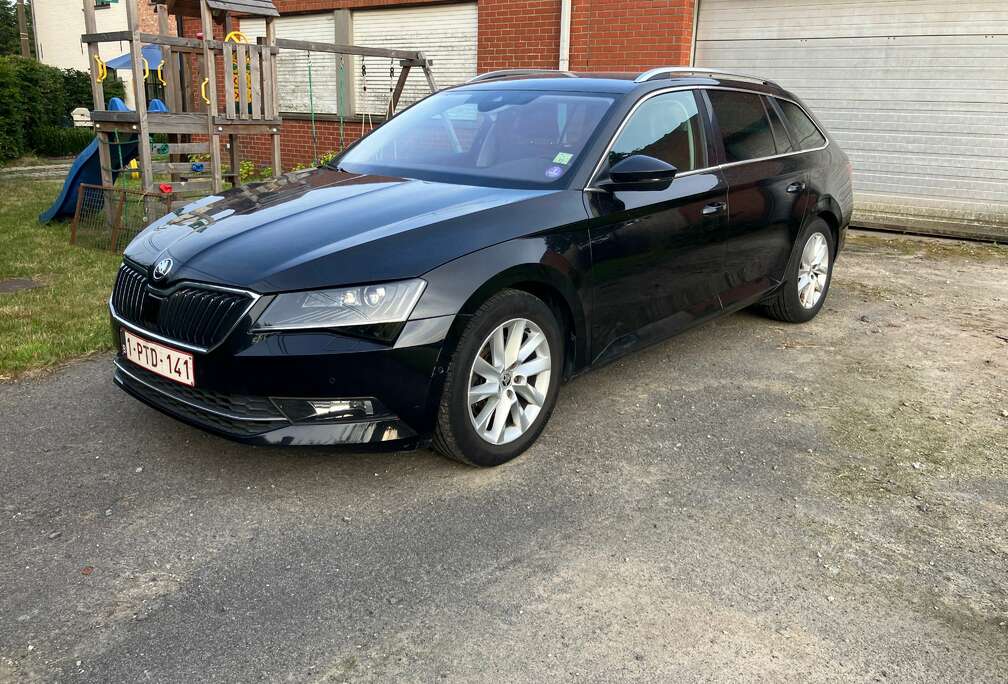 Skoda Superb SW 1.4 TSI ACT Active DSG