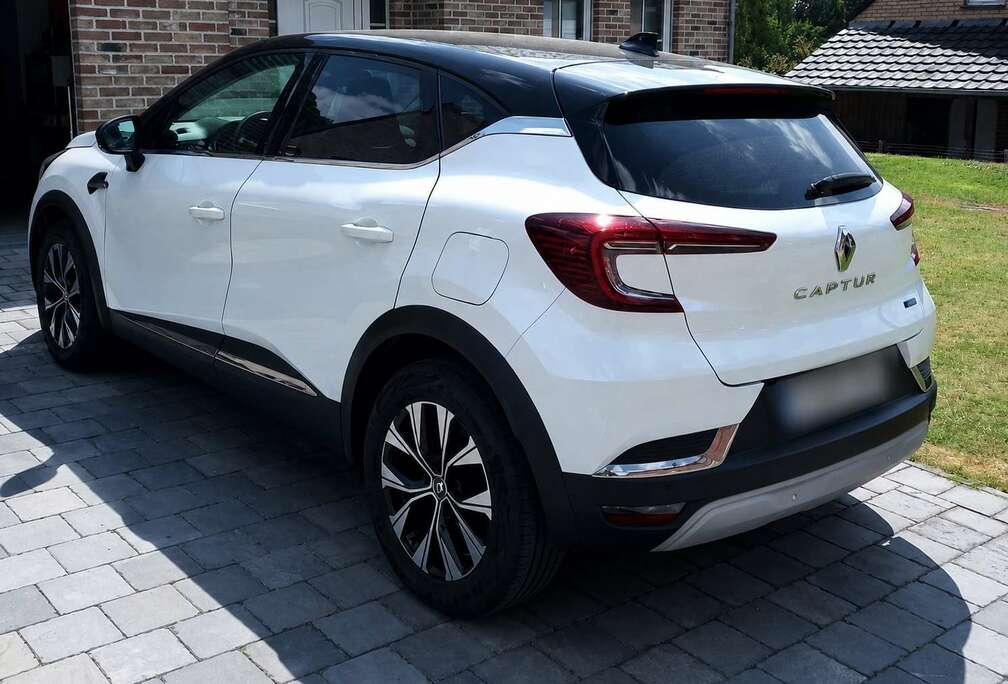 Renault Captur 1.33 TCe MHEV Techno EDC GPF