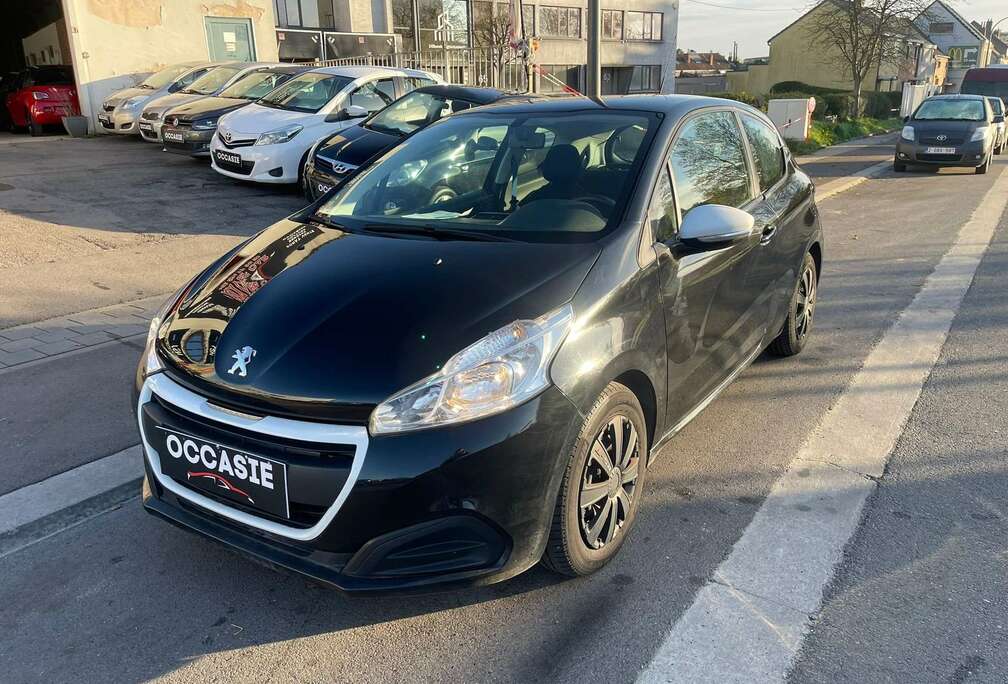 Peugeot 208 1.2i PureTech Like