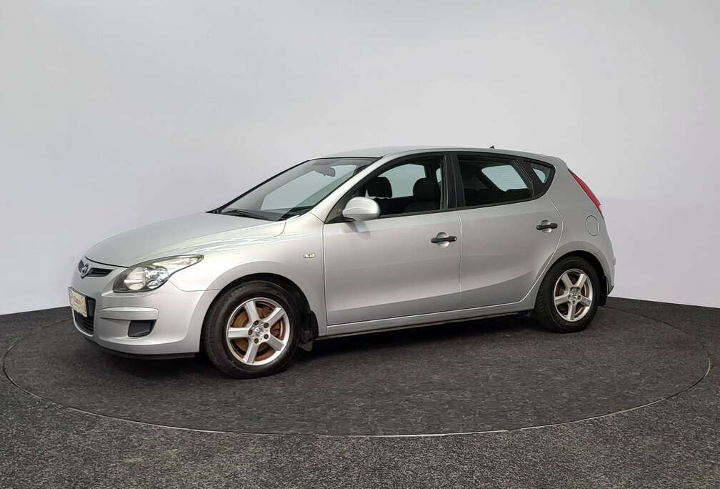 Hyundai 1.4i | 2010 | 246.868 km | Airco | Radio | Gekeurd voor verkoop !!