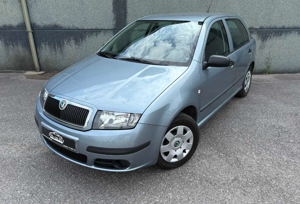 Skoda Fabia 1.2i * 25.000 km * PRÈT A IMMAT*