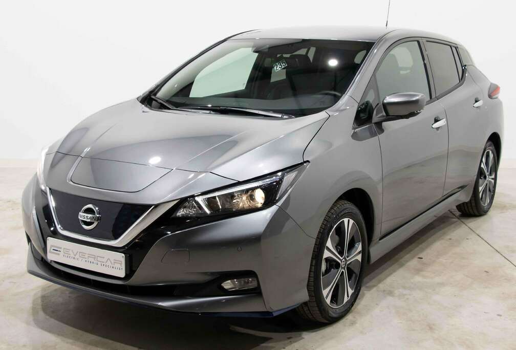 Nissan N-CONNECTA 62KW**HEATED SEATS & STEEr*CAMERA 360**