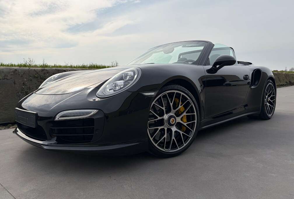 Porsche 991 Turbo S 3.8 Cabriolet - Etat neuf - garantie
