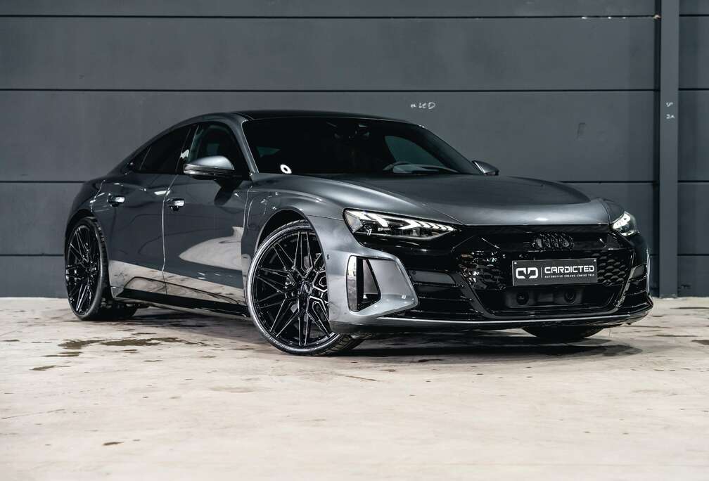 Audi B&O*VOSSEN*LED*ALCANTARA*