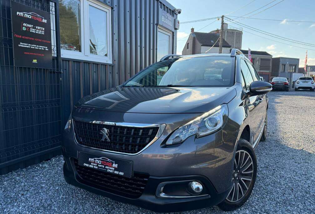 Peugeot 2008 1.2i / GPS / CarPlay / Entretien+Garantie 1 an / C-D OK