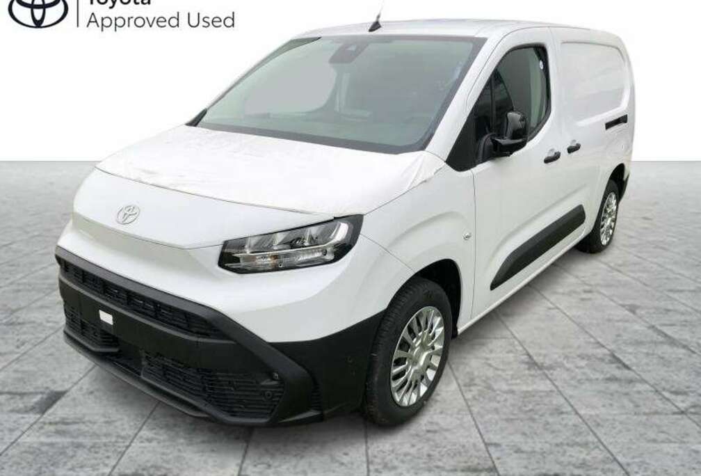 Toyota LWB Comfort 2d