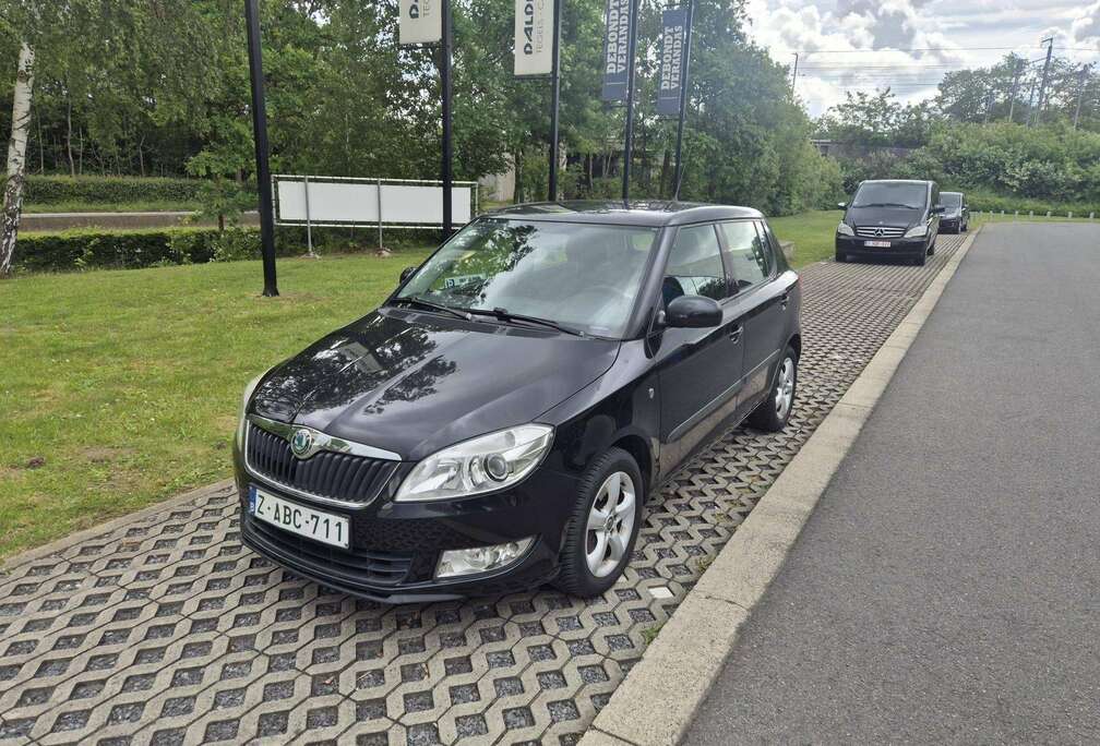 Skoda 1.2 TSI - Clima - Zetelverwarming - Sensoren - Cruise Controle+ Keuring/ Carpass