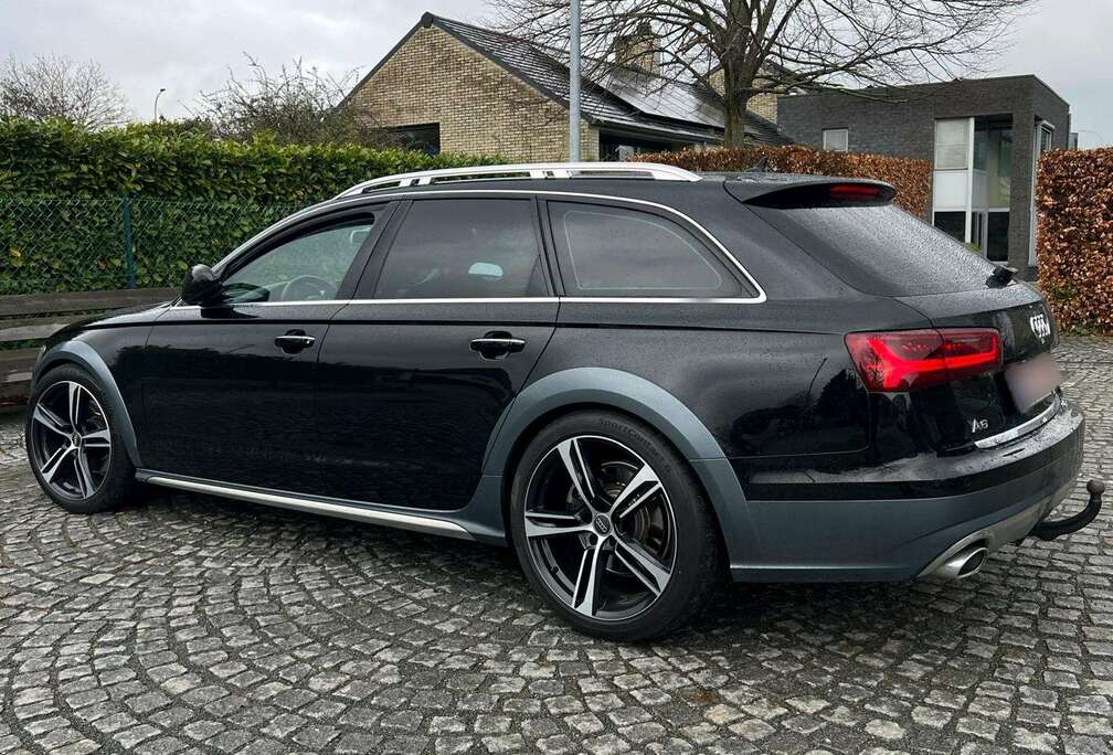 Audi 3.0 TDi V6 Quattro S tronic
