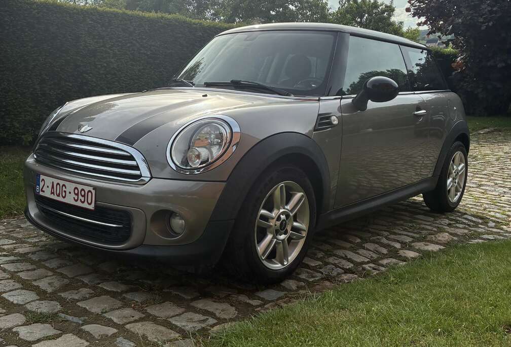 MINI Mini 1.6i Cooper
