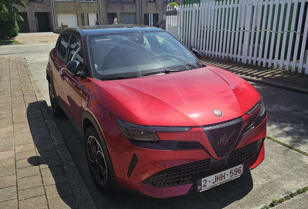 Alfa Romeo 1.2 Turbo Hybrid Ibrida