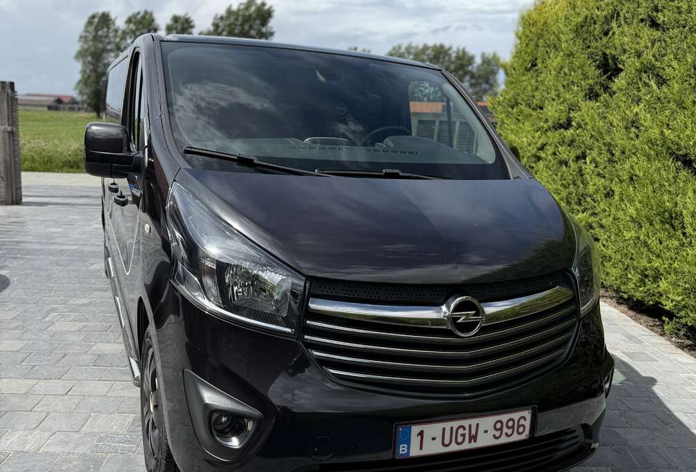 Opel Black And White  Edition Nr 39/106