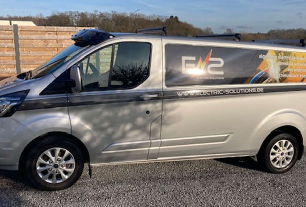 Ford Transit Custom 320 L2H2 VA Autm. Trend