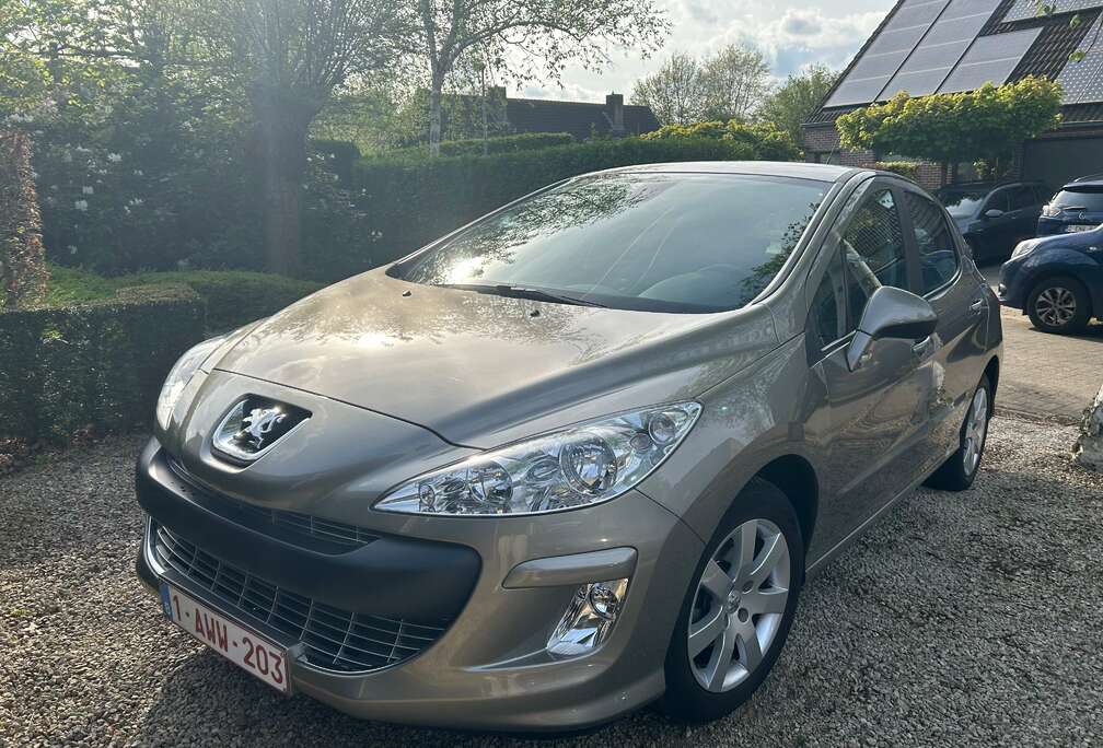 Peugeot 308 120 VTi Premium