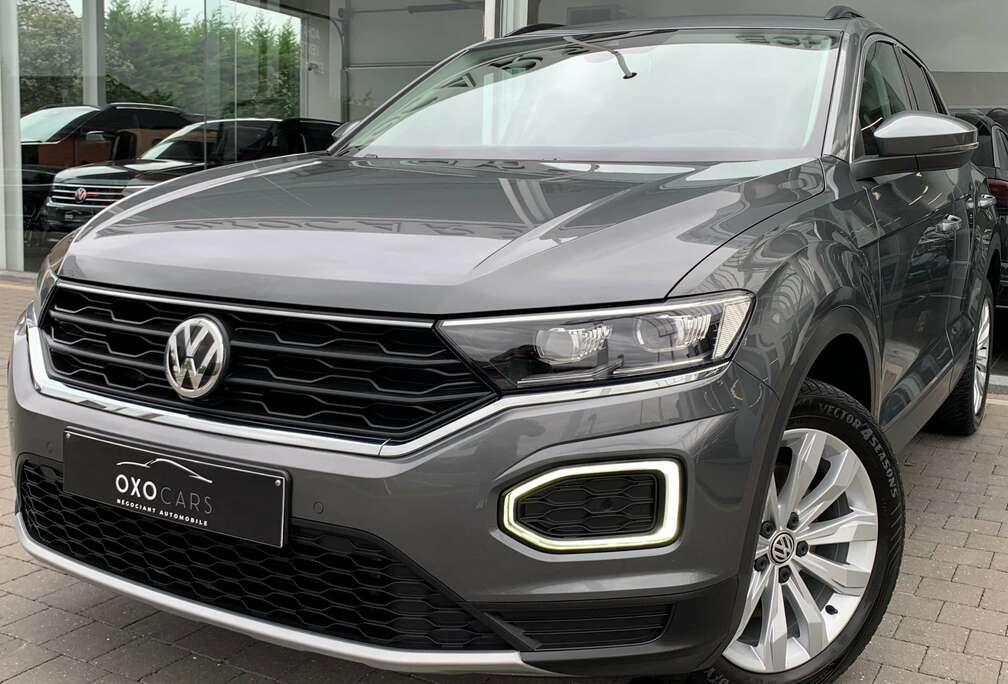 Volkswagen 1.5 TSI 150CV / SPORT / PHARES LED / GPS / CARPLAY / CRUISE ACC / LANE ASSIST / ANGLES MORTS / JANTES 17 / GARANTIE /