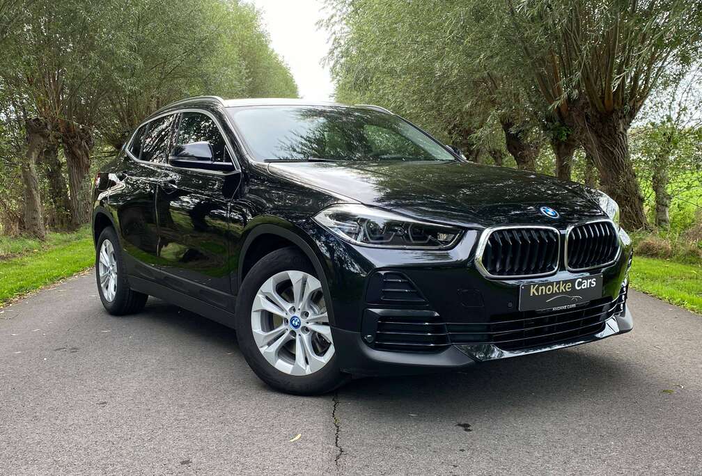 BMW Plug in Hybride,Leder,Verwarmde zetels,Elektrische koffer,Naviagatie,Privacy Glass,Aluminium Velgen,