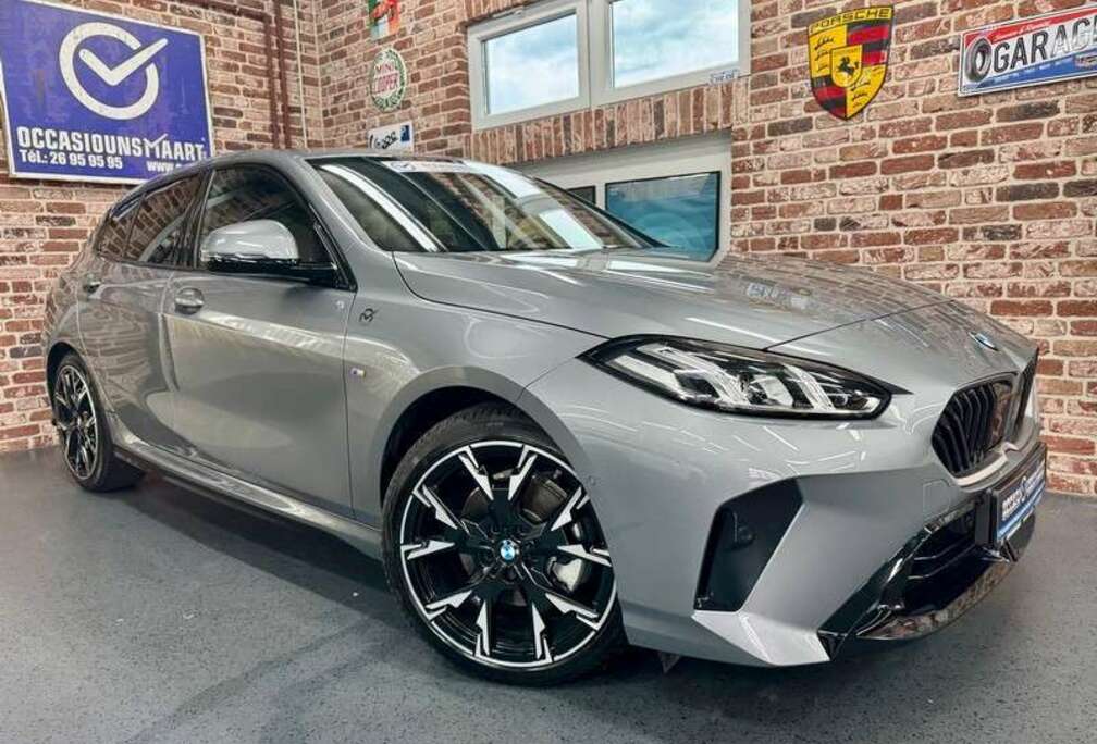 BMW 120iA 170cv Auto M-SPORT (New Modèle) Pano