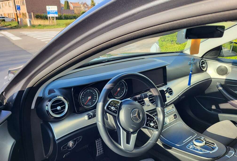 Mercedes-Benz d T 9G-TRONIC Avantgarde