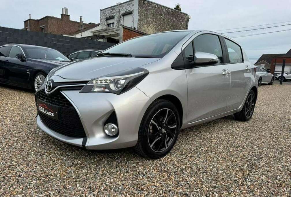 Toyota Yaris 1.33i **12 mois de garantie**