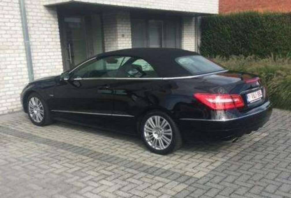 Mercedes-Benz E 220 CDI Cabrio BlueEFFICIENCY