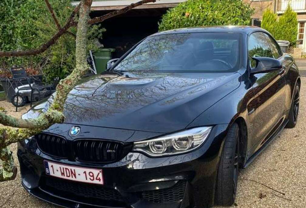 BMW M4 Cabrio DKG