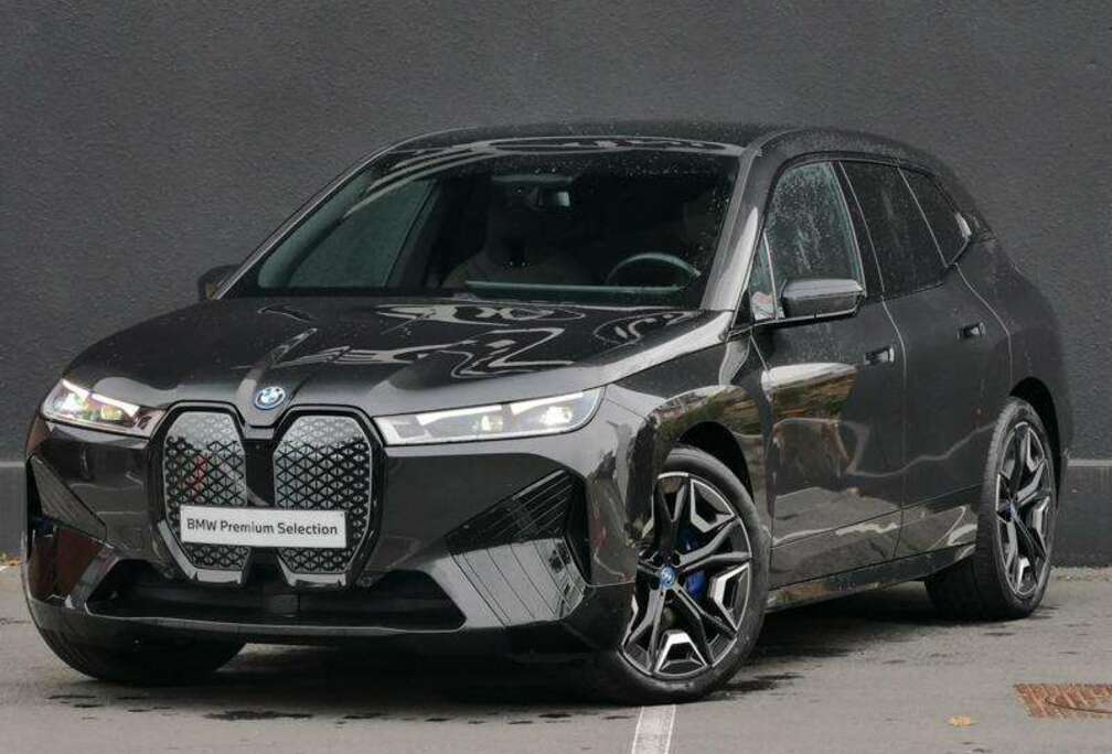 BMW xDrive 50 Kit Sport