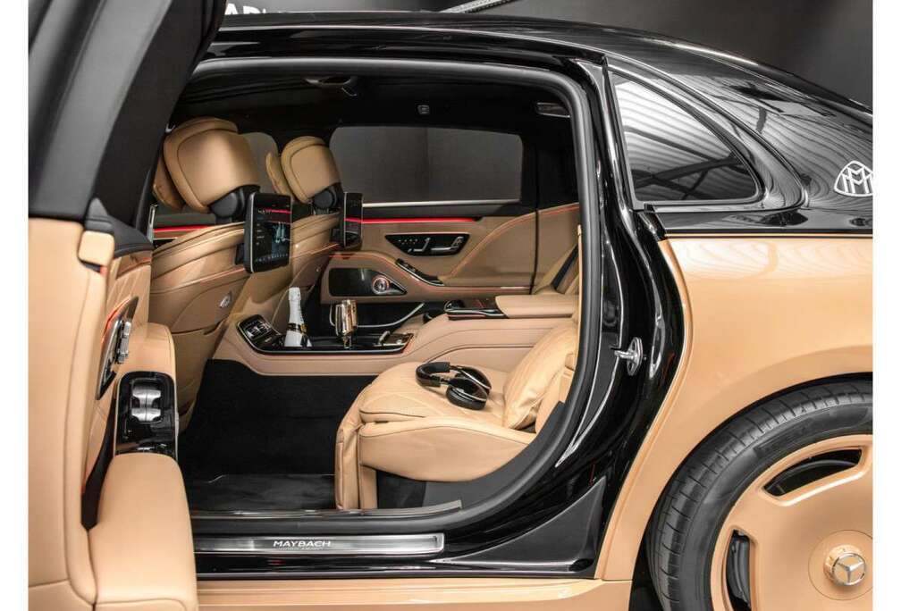 Mercedes-Benz Maybach S680 4M VIRGIL ABLOH EDITION LIMITED 1 OF