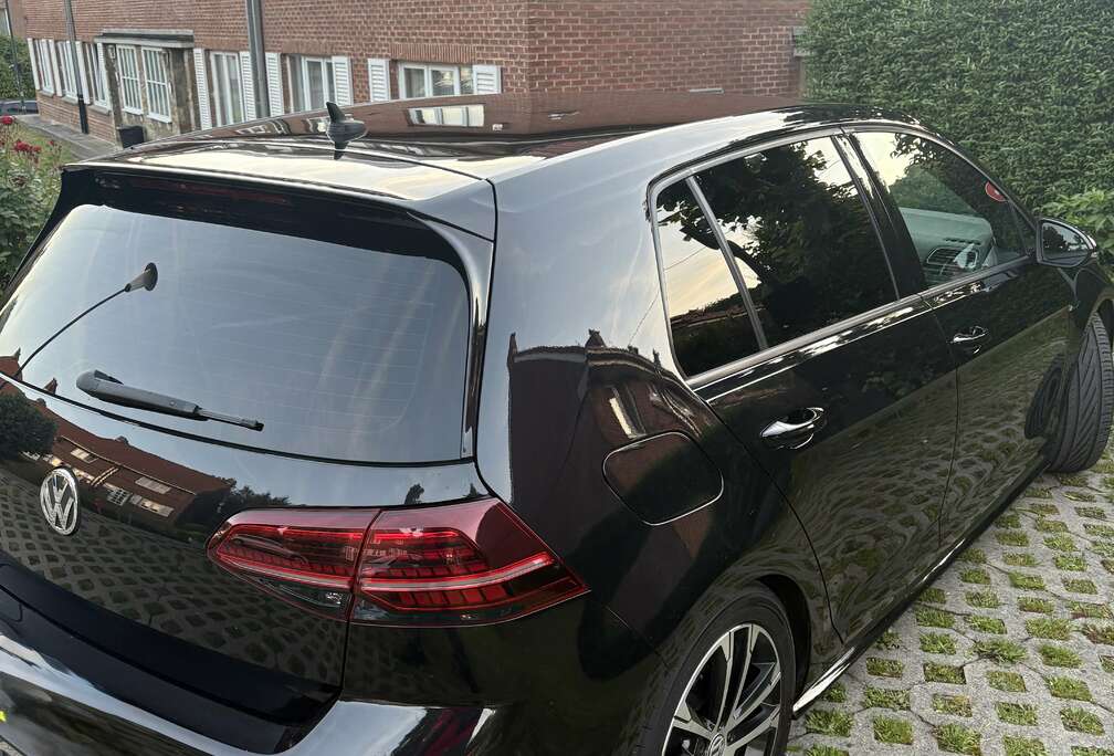 Volkswagen 1.5 TSI R-Line