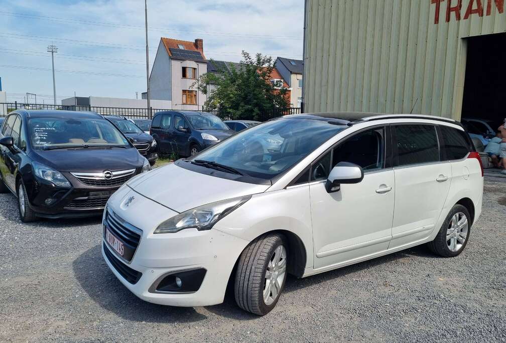 Peugeot 5008 1.6 BlueHDi Allure