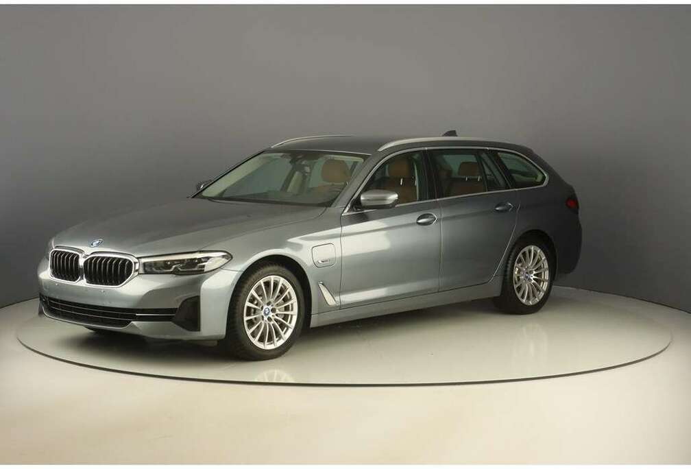 BMW e Touring 204pk Pack Business