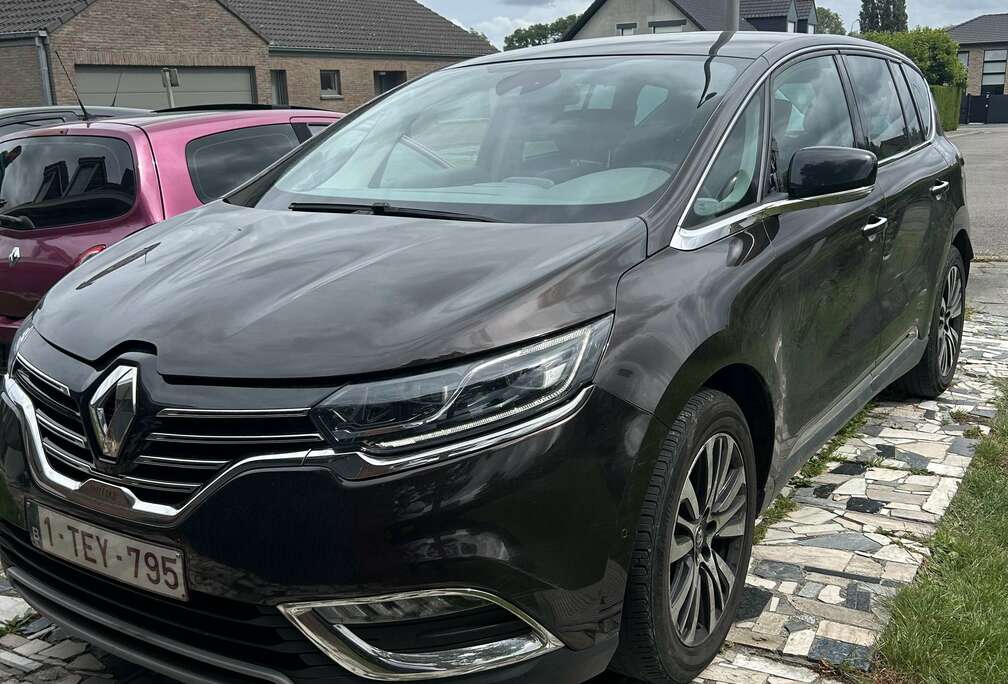 Renault dCi 160 Energy Twin Turbo Initiale Paris EDC