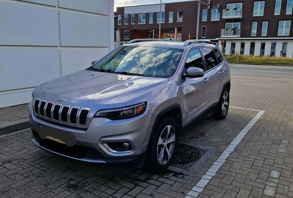 Jeep 3.2i V6 4WD Limited Drive I