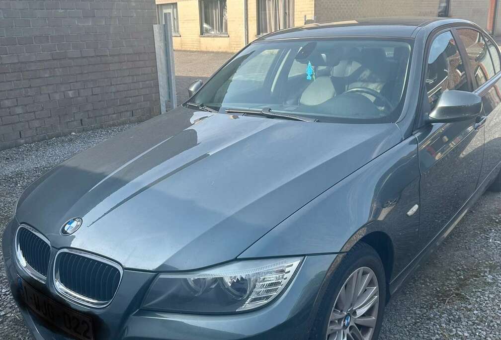 BMW BMW320D